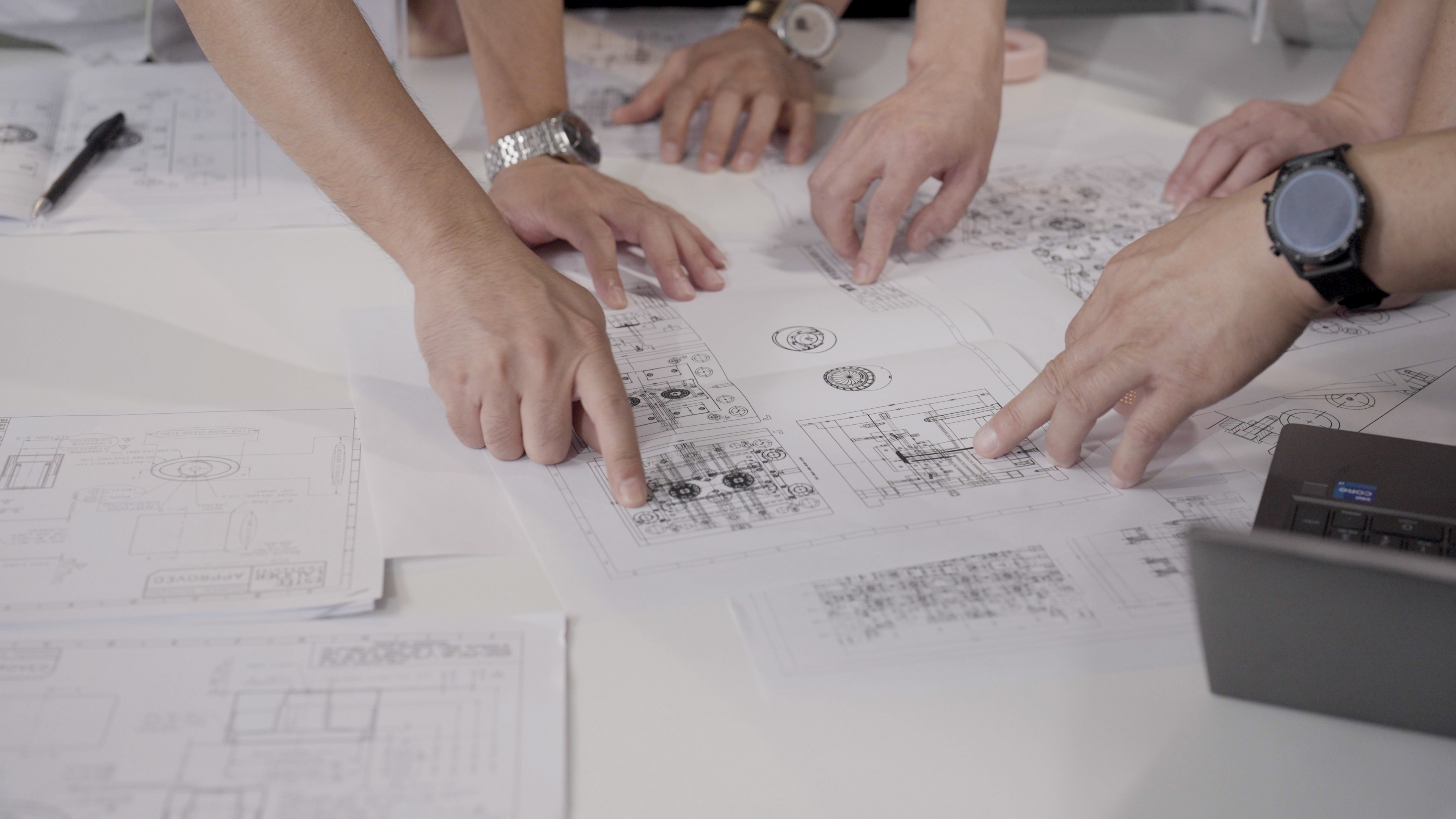 <i style='color:red'>注塑模具加工</i>的常見問題與解決方案