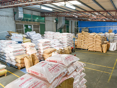 世邦塑膠-原料存儲(chǔ)