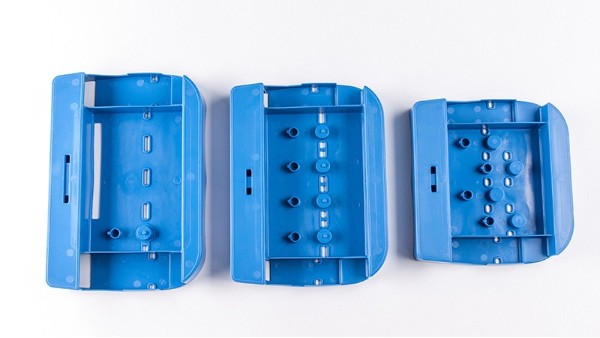 注塑模具塑料件公差能控制到多少？